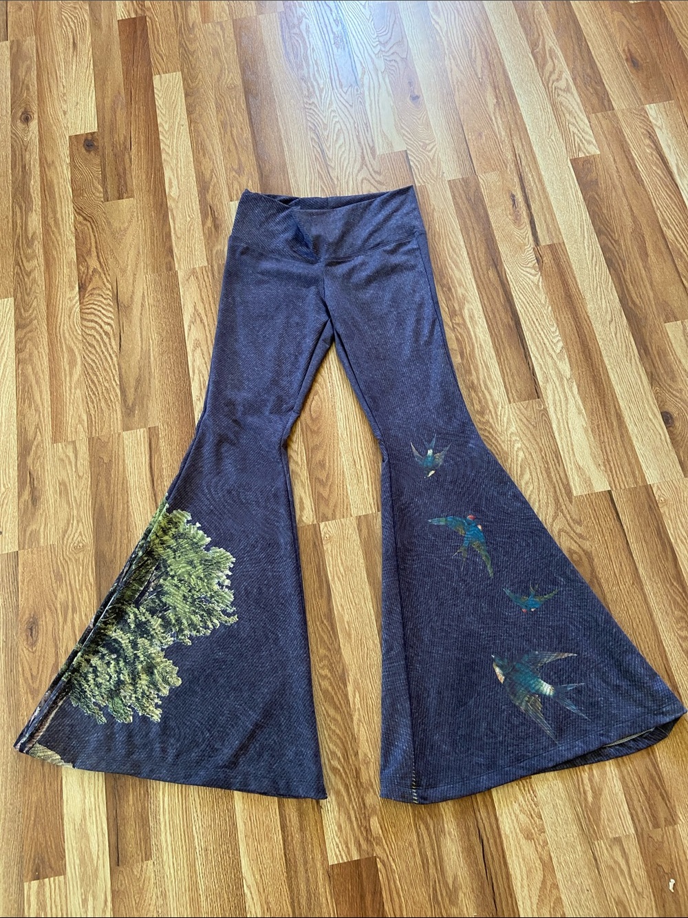 The Om Collection Yoga Pants, Flare, Bell Bottoms, Tree and Birds, Size Large